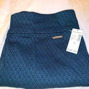 Roz & Ali Ankle Pull On Ankle Pants